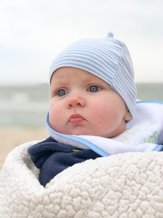 6 Ways to Keep Your Baby Snug During Winter Without Overheating